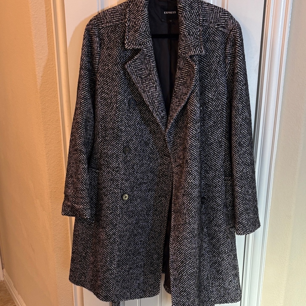 Express Black and White Herringbone Double-Breasted Wool Coat